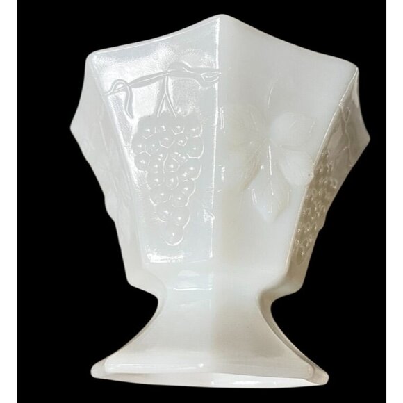 Vtg Milk Glass Lidded Candy Dish Embossed Grapes Leaves Smooth Glass Compote - Picture 7 of 13